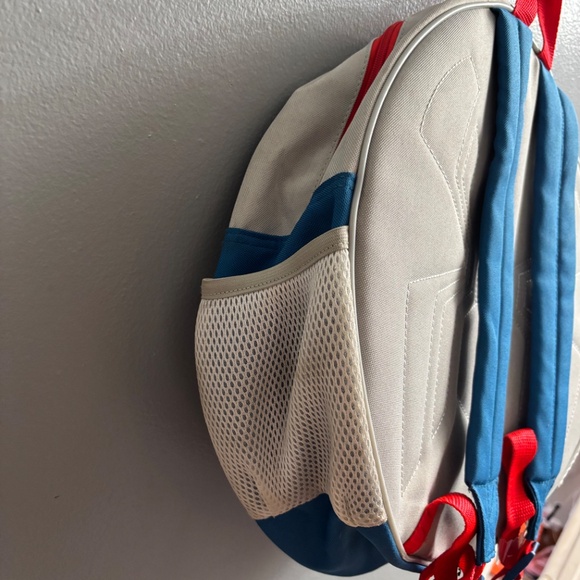 SpiderMan 3D round backpack - Picture 4 of 6